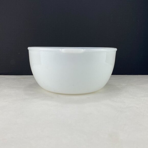 Vintage Glasbake Sunbeam White Glass Mixing Bowl - Picture 2 of 11
